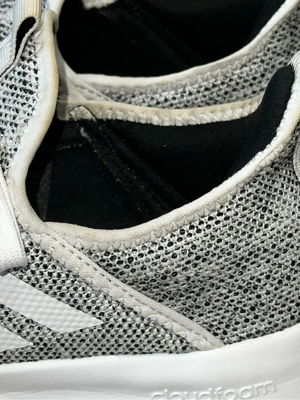 adidas Cloudfoam Pure Women’s 9.5 Shoes White Black Running Casual Sneakers
